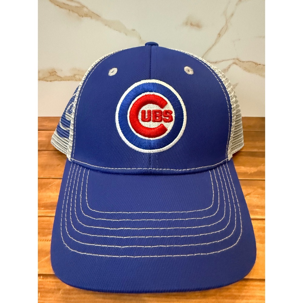 Chicago Cubs Fan Favorite MLB Trucker Hat Blue White Snapback Mesh Cap One Size